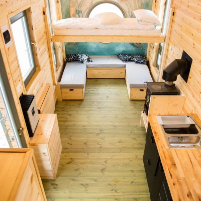 tiny home on wheels